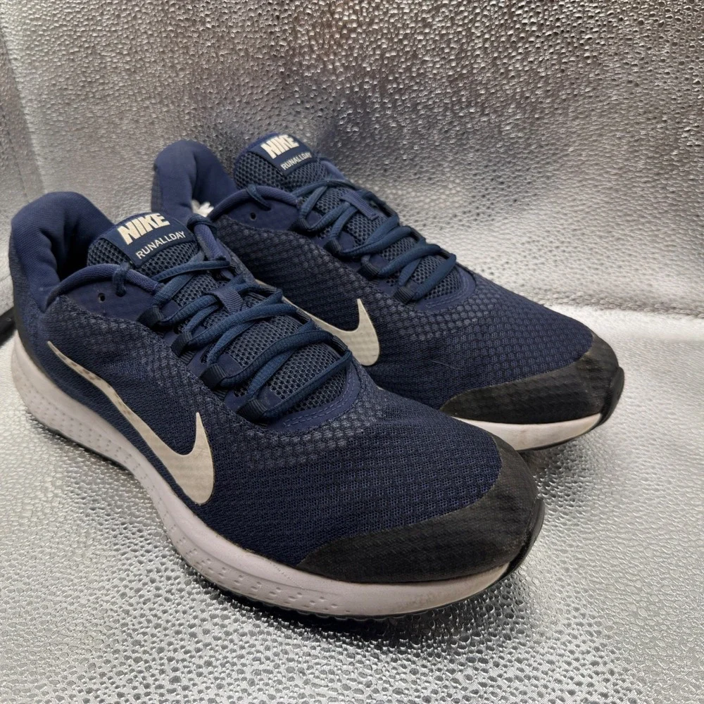 Size 12 Nike RunAllDay Running Shoes Mens Navy Blue Good 898464-404 Low Top